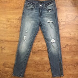 Slim fit distressed jeans